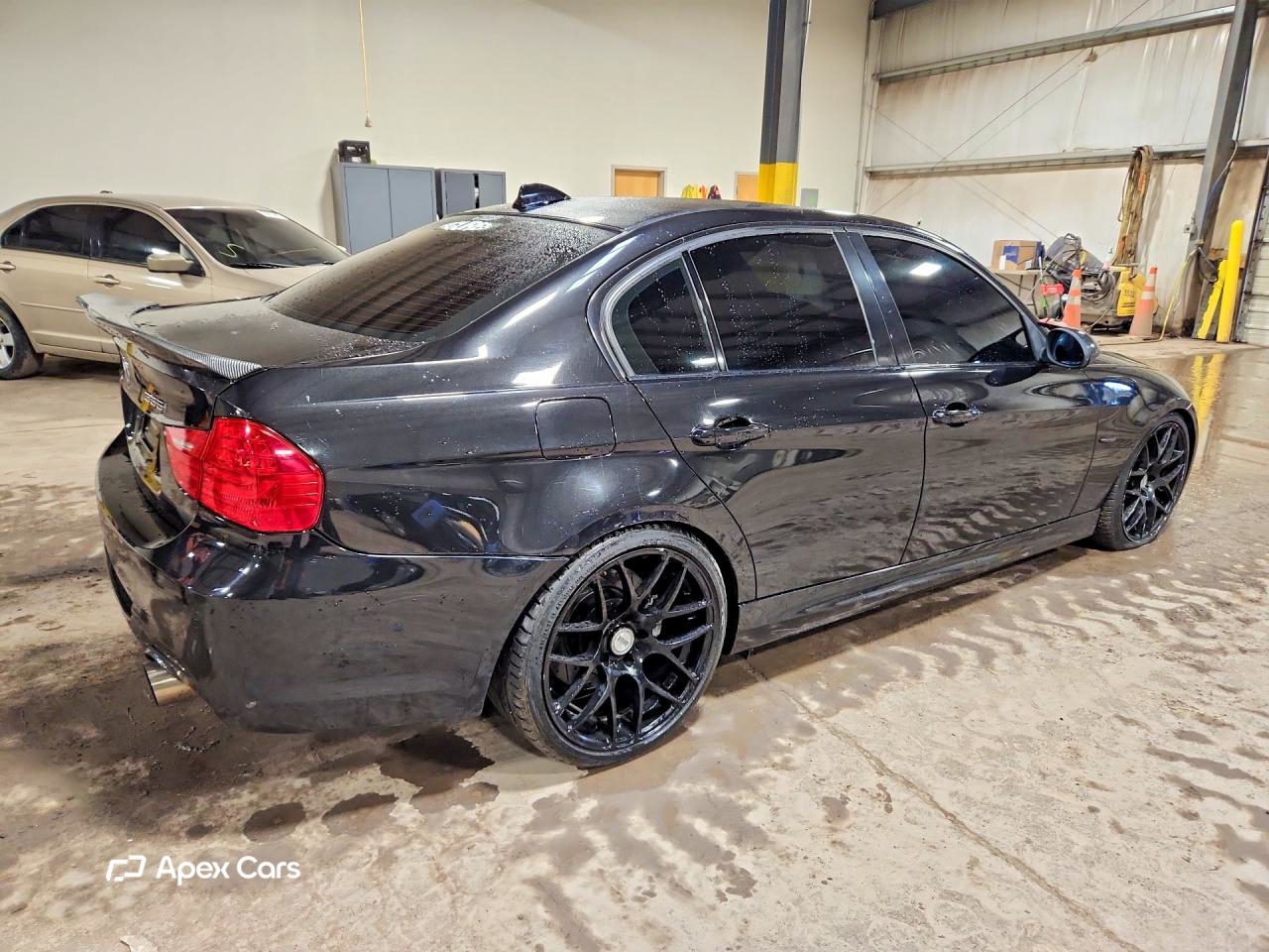 BMW Series 3 2010