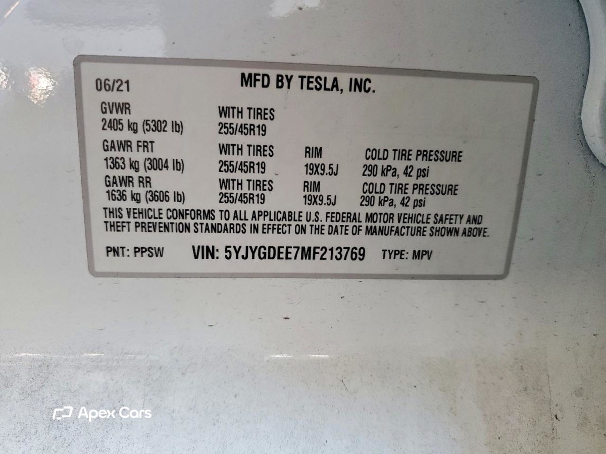 Tesla Model Y 2021