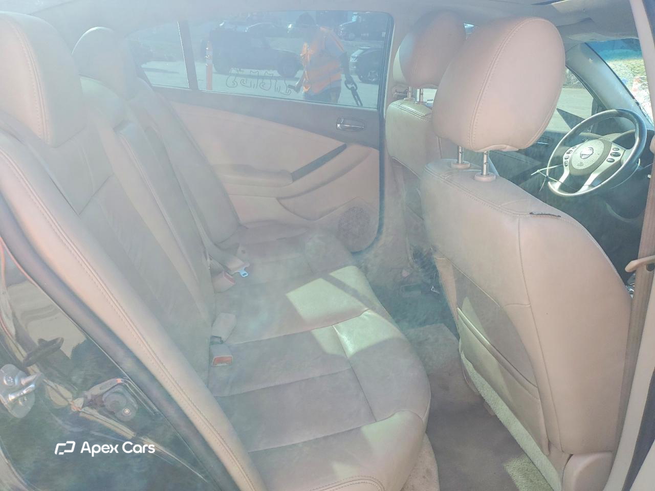 Nissan Altima 2012