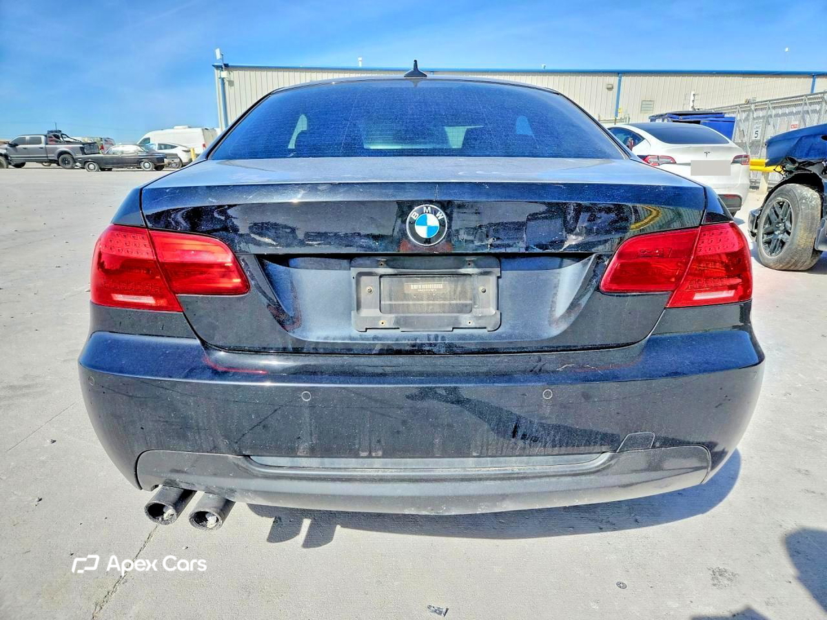 BMW Series 3 2012