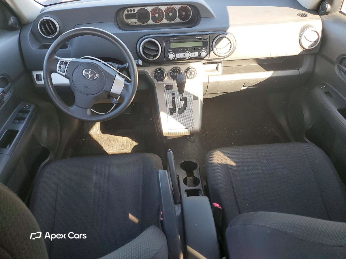 Scion xB 2008