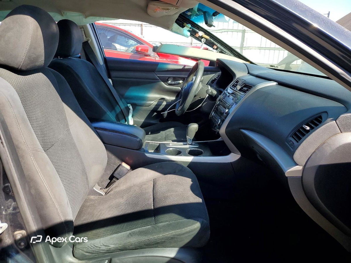 Nissan Altima 2015