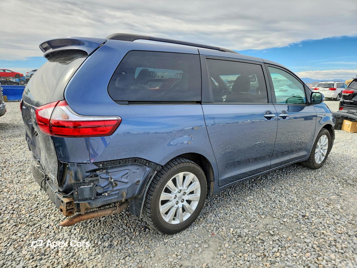 Toyota Sienna 2015