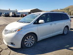 Toyota Sienna 2015