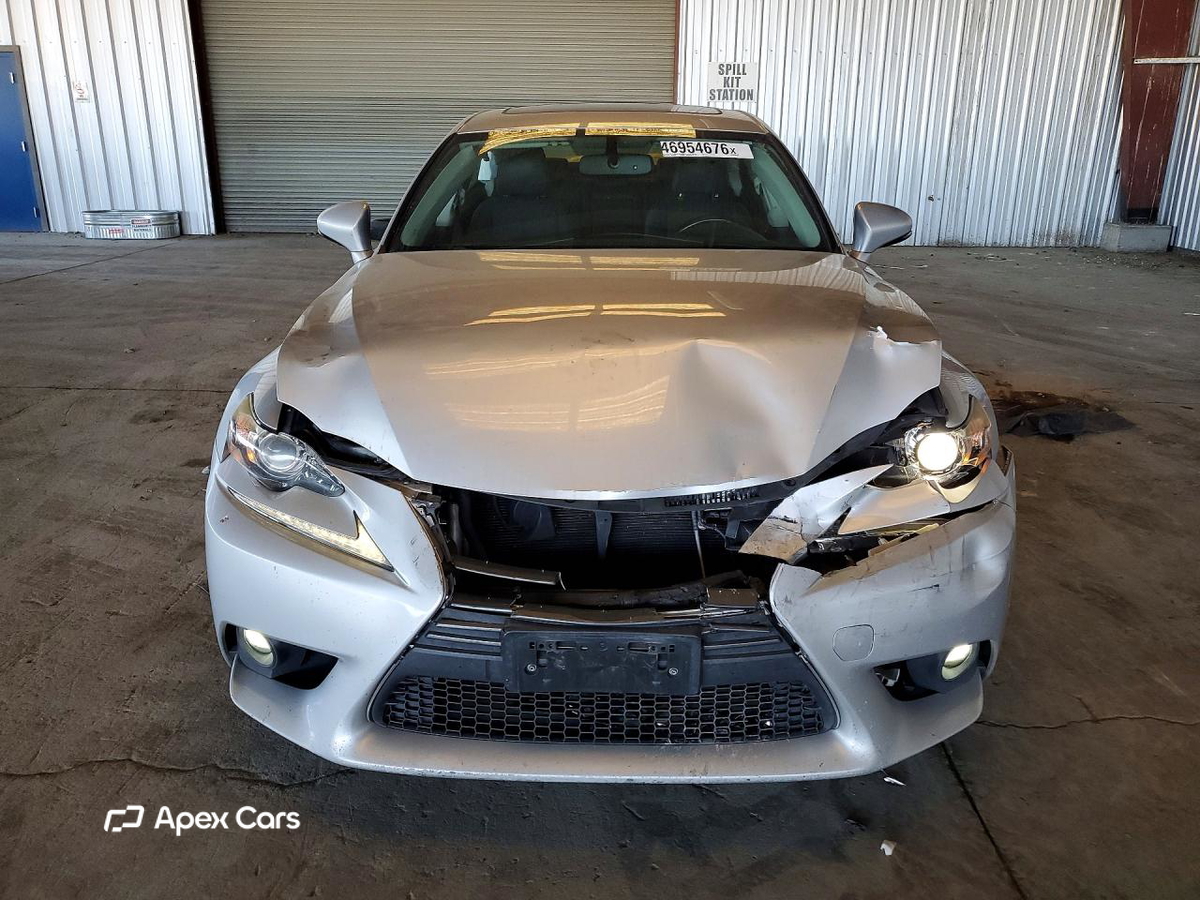 Lexus IS 2016