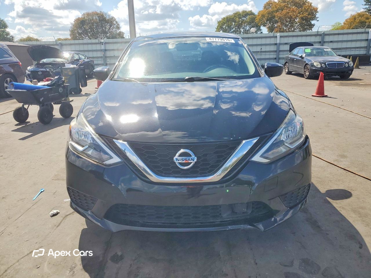 Nissan Sentra 2018