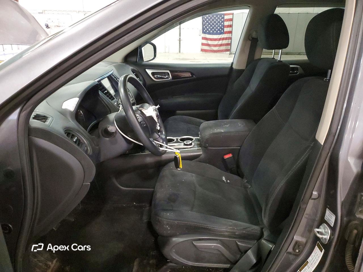 Nissan Pathfinder 2016