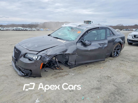 Chrysler 300 2023 - Image 1 of 12