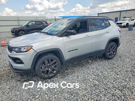 Jeep Compass 2026 - Image 1 of 13