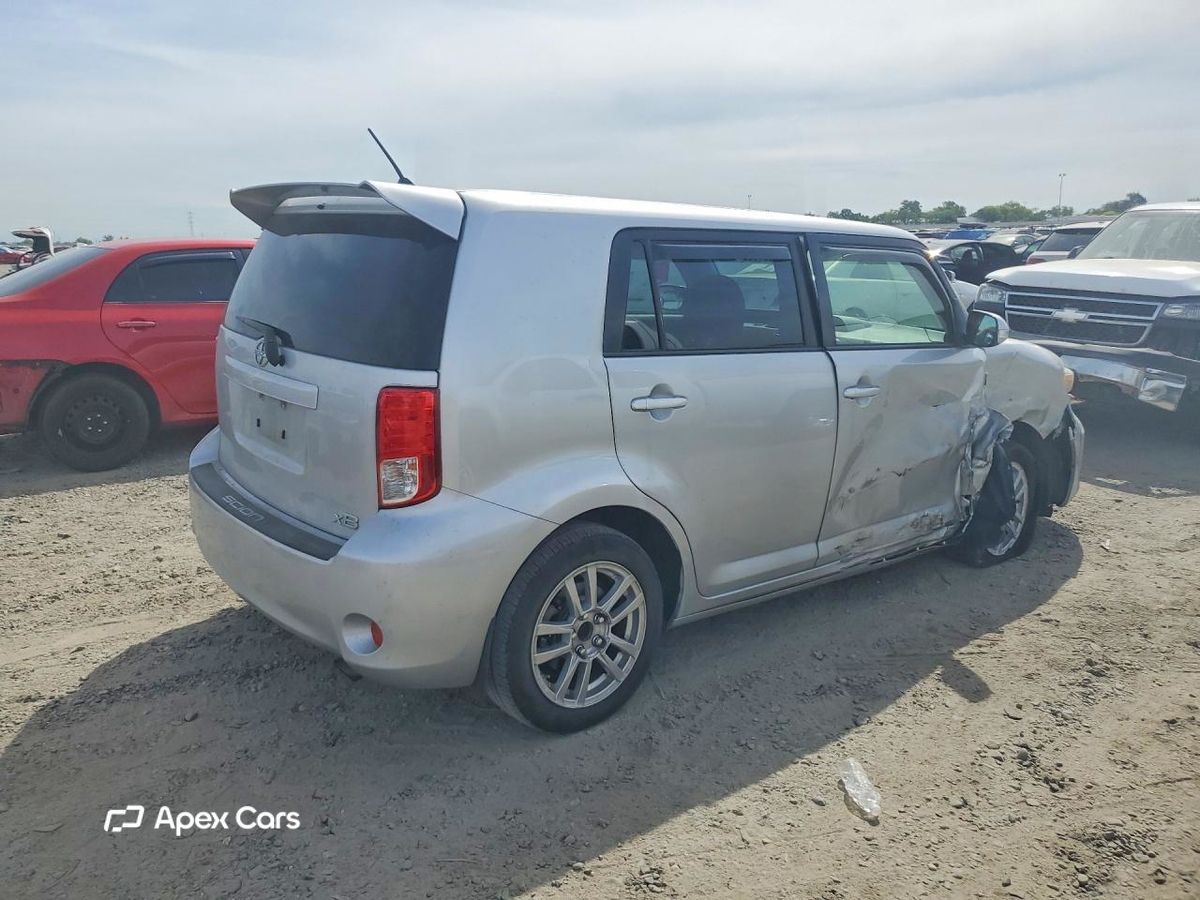 Scion xB 2012