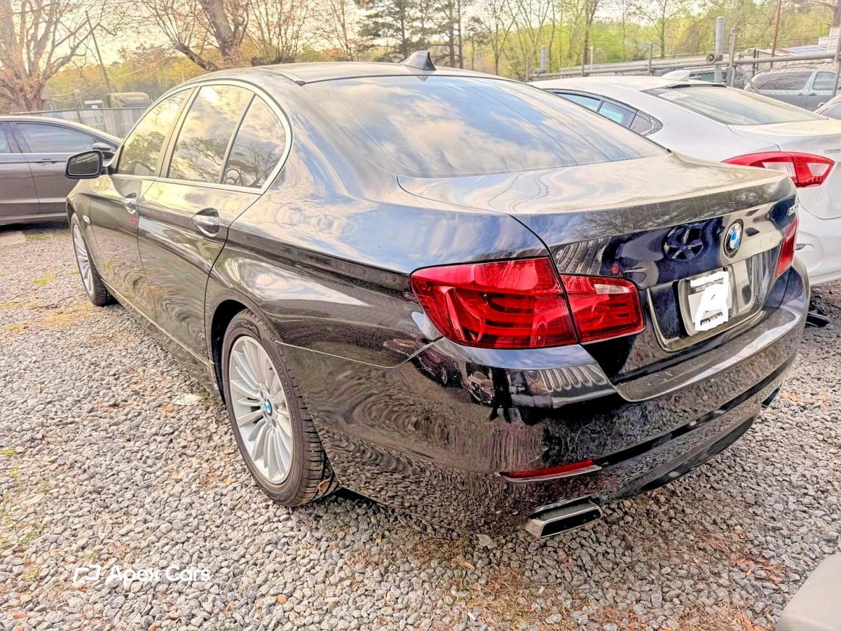 BMW Series 5 2011