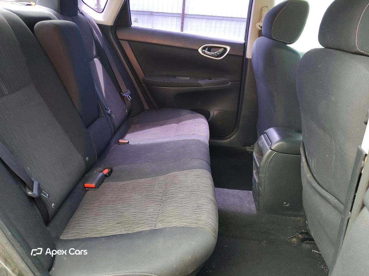 Nissan Sentra 2015