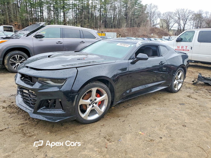2017 Chevrolet Camaro - Image 1 of 5