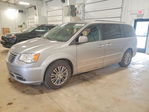 Chrysler Voyager 2016