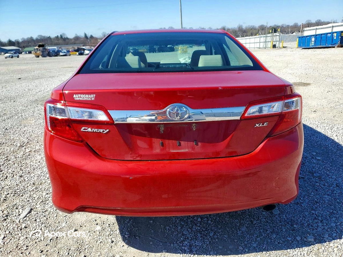 Toyota Camry 2012