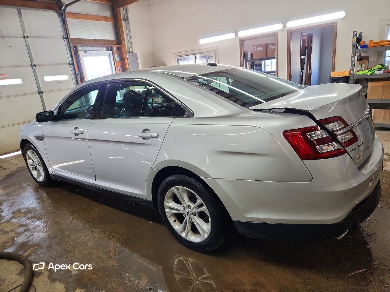 Ford Taurus 2014