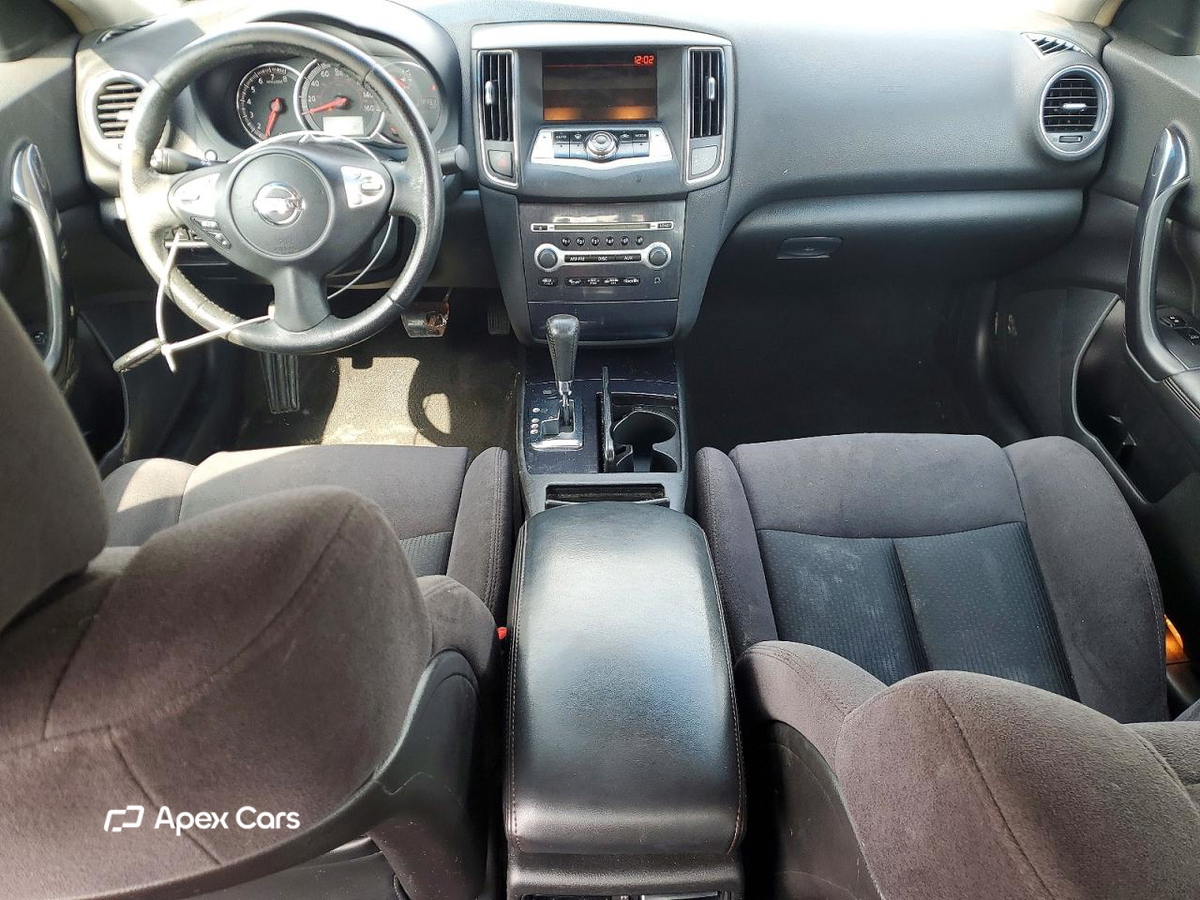 Nissan Maxima 2014