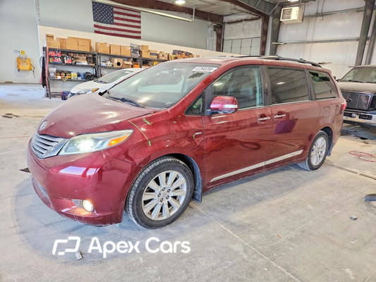 Toyota Sienna 2017 - Image 1 of 13