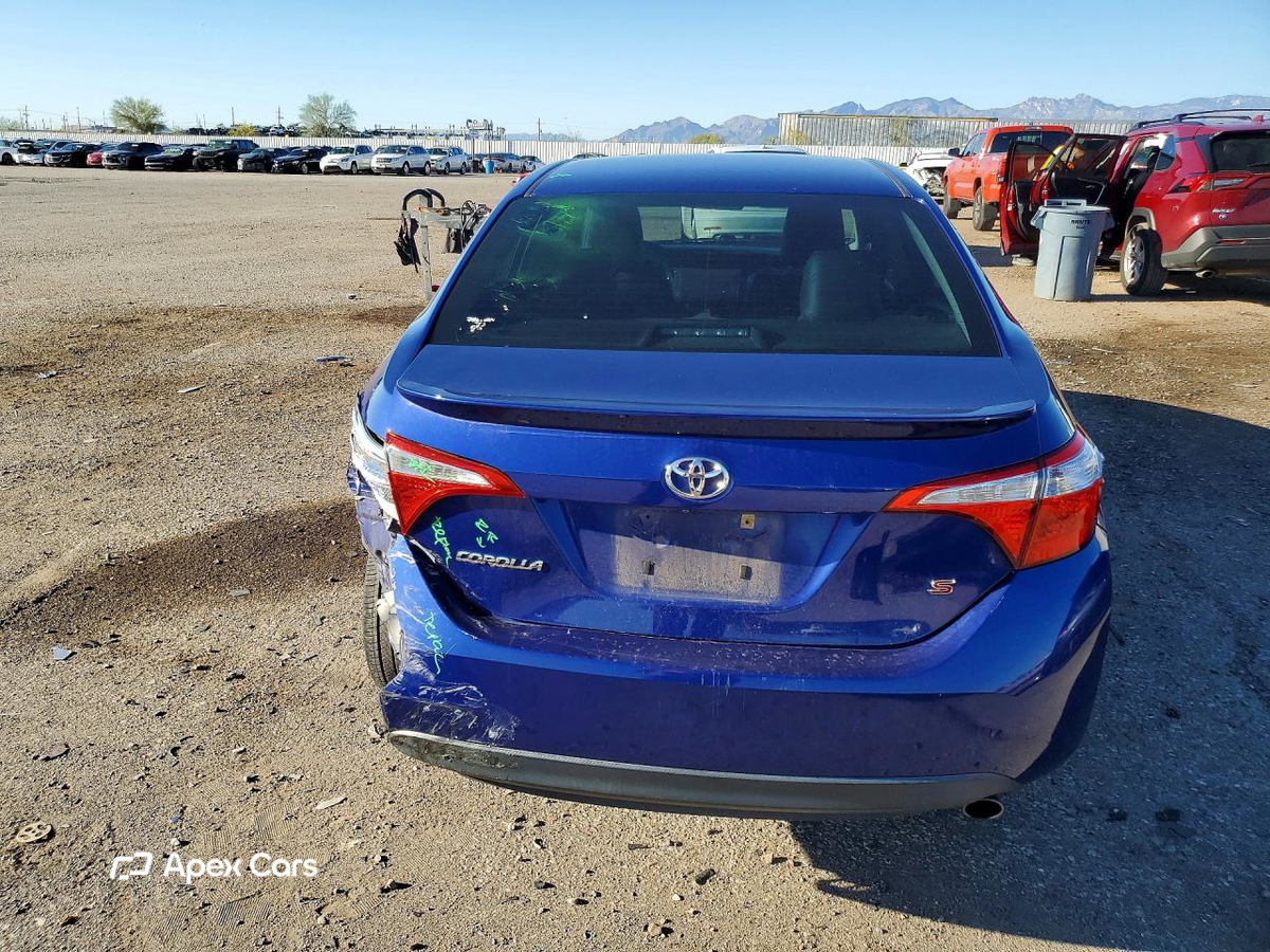 Toyota Corolla 2015