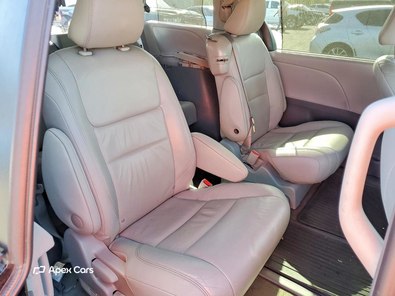 Toyota Sienna 2017