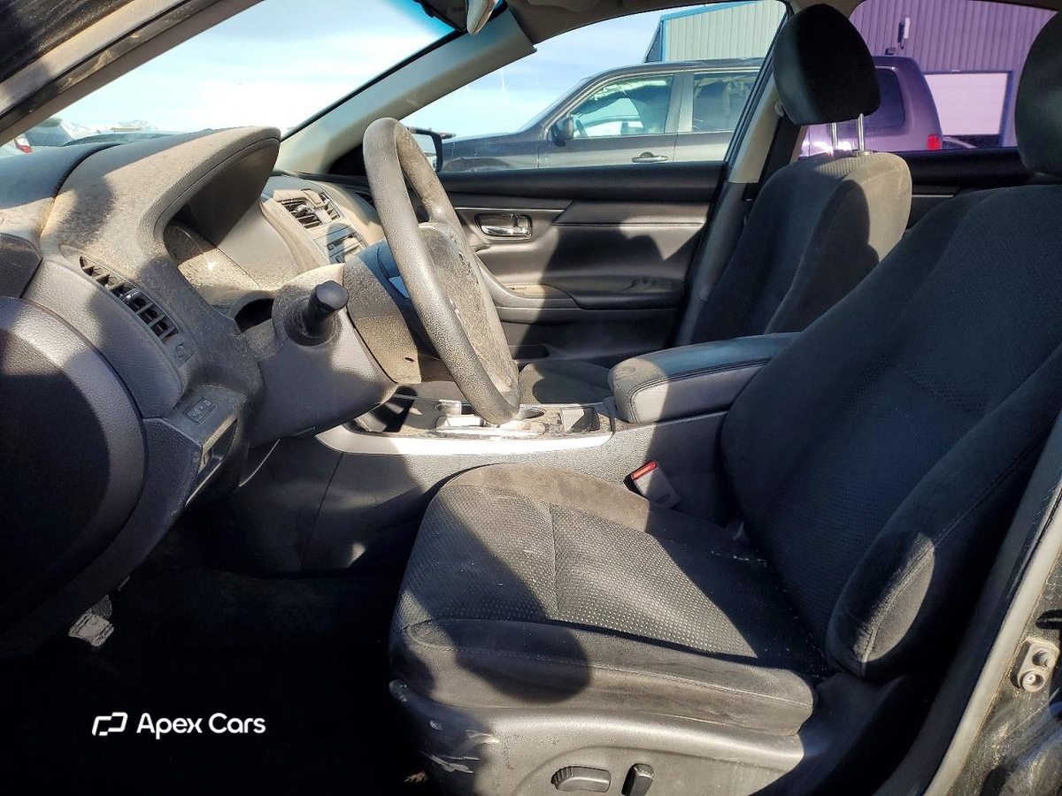 Nissan Altima 2015