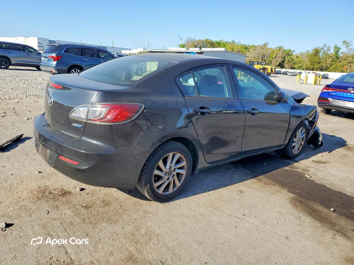Mazda 3 2013