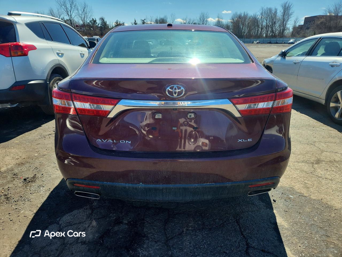 Toyota Avalon 2014