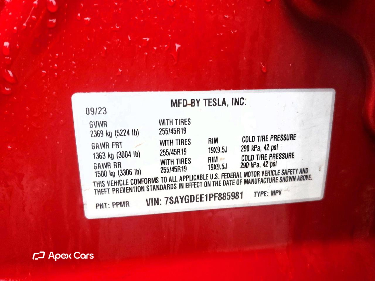 Tesla Model Y 2023