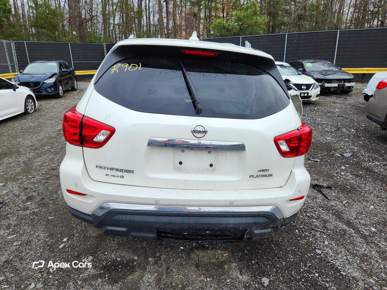 Nissan Pathfinder 2019
