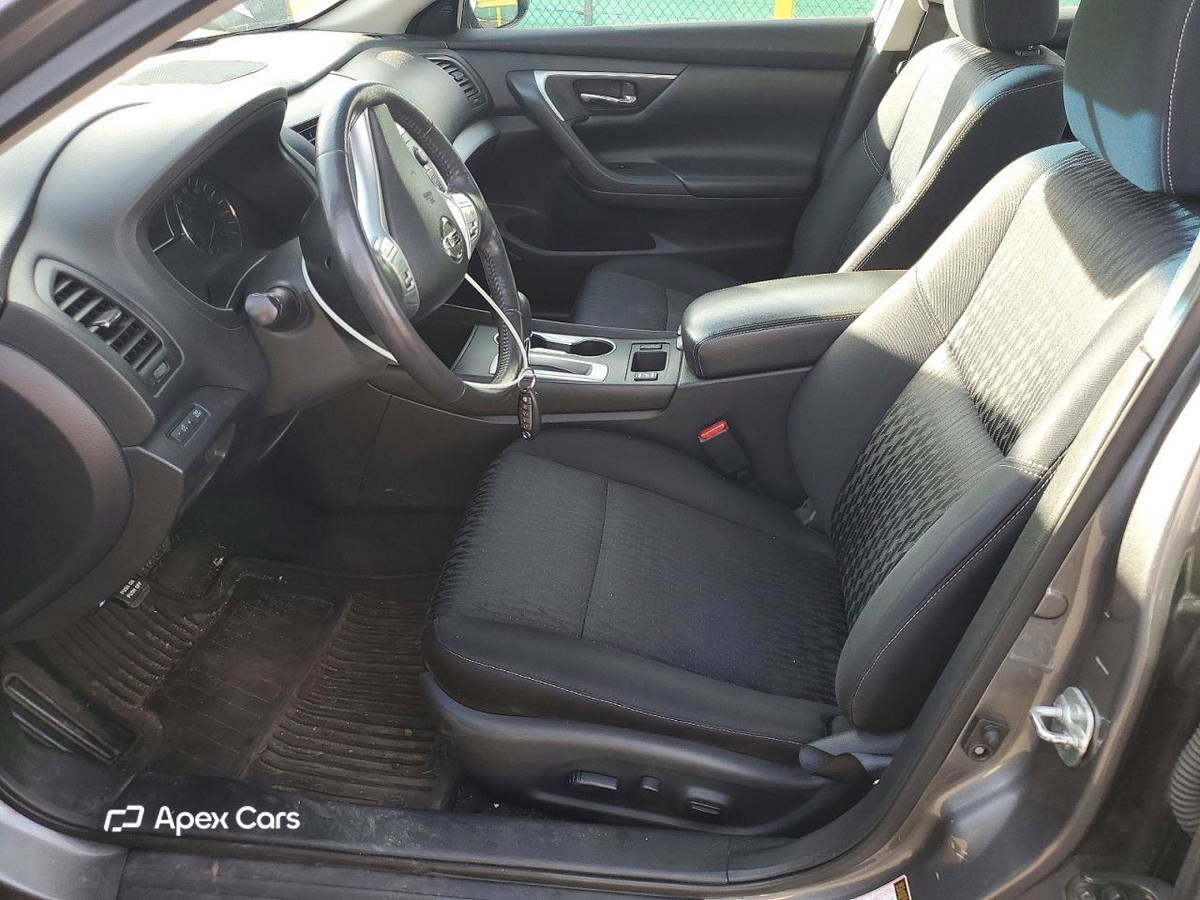 Nissan Altima 2017
