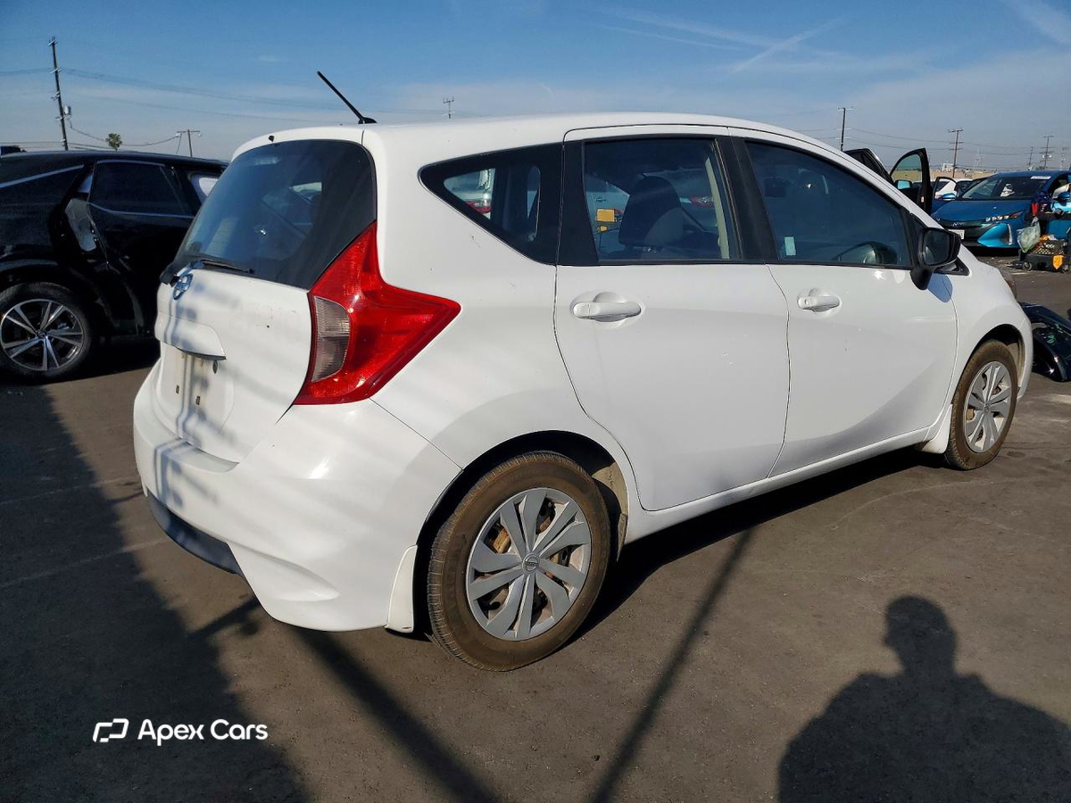 Nissan Versa 2018