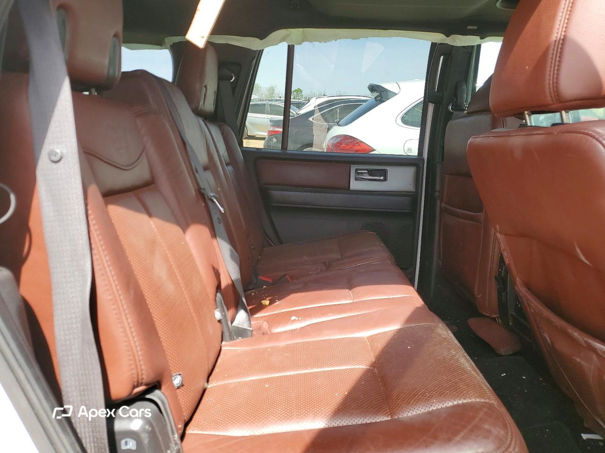 Ford Expedition 2014