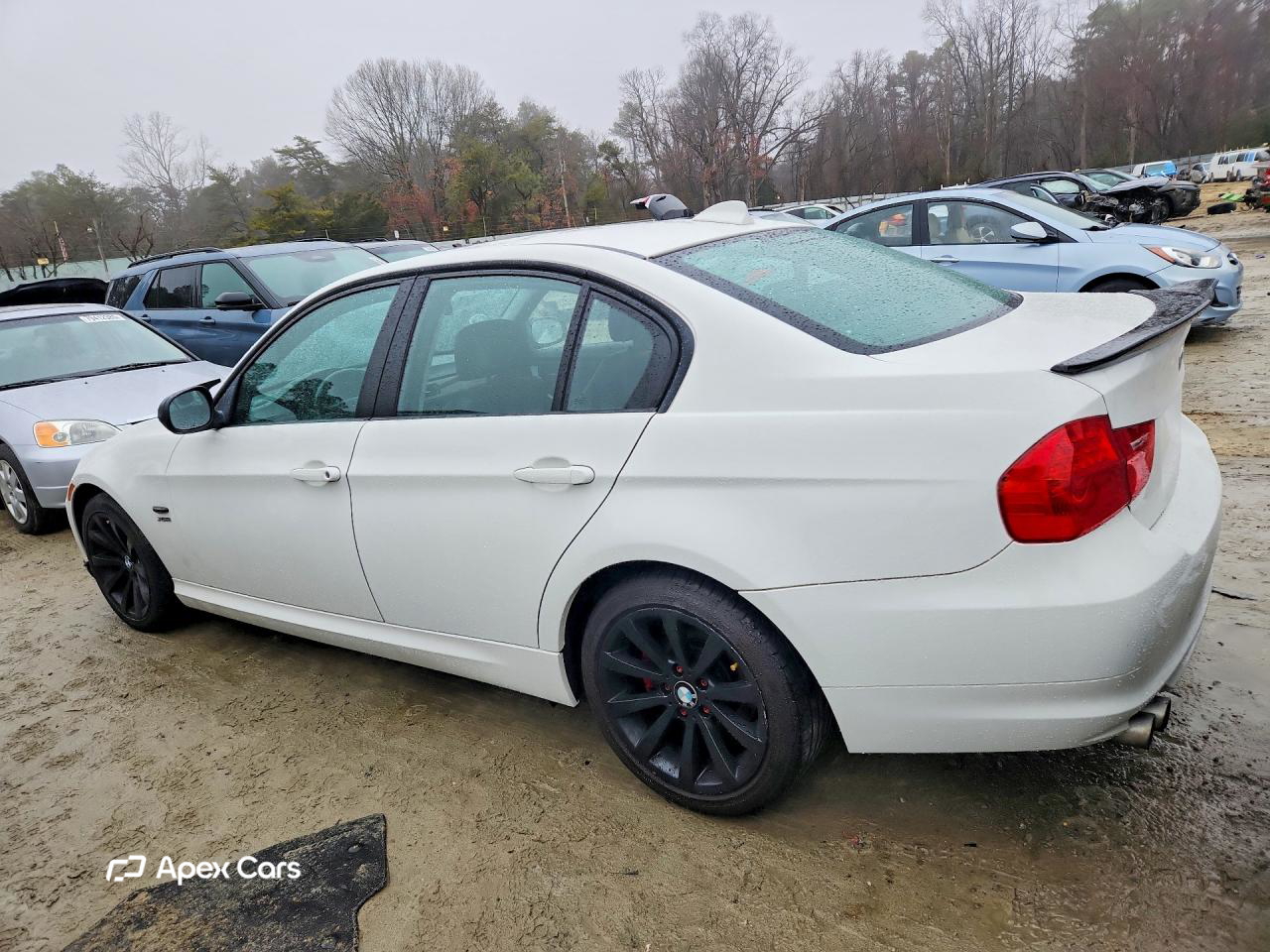 BMW Series 3 2011