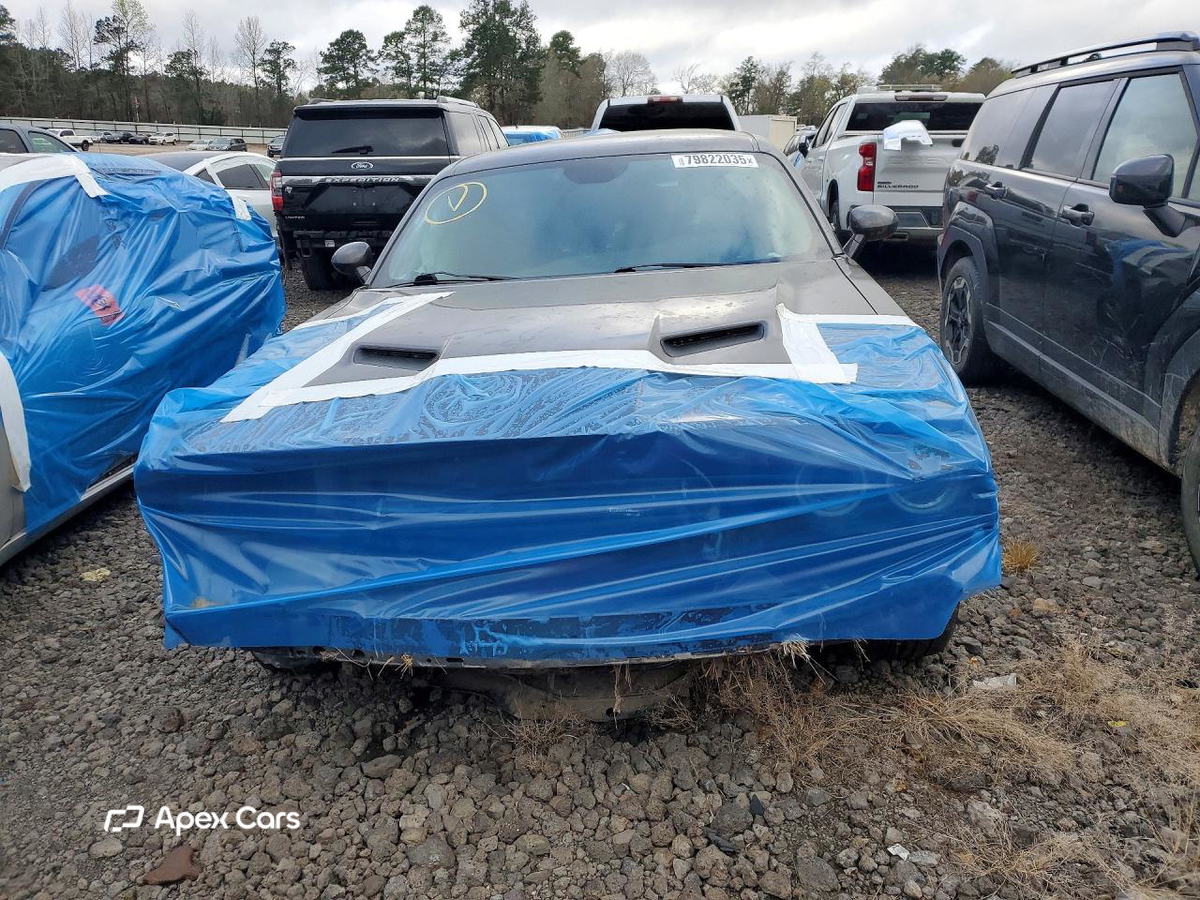 Dodge Challenger 2021