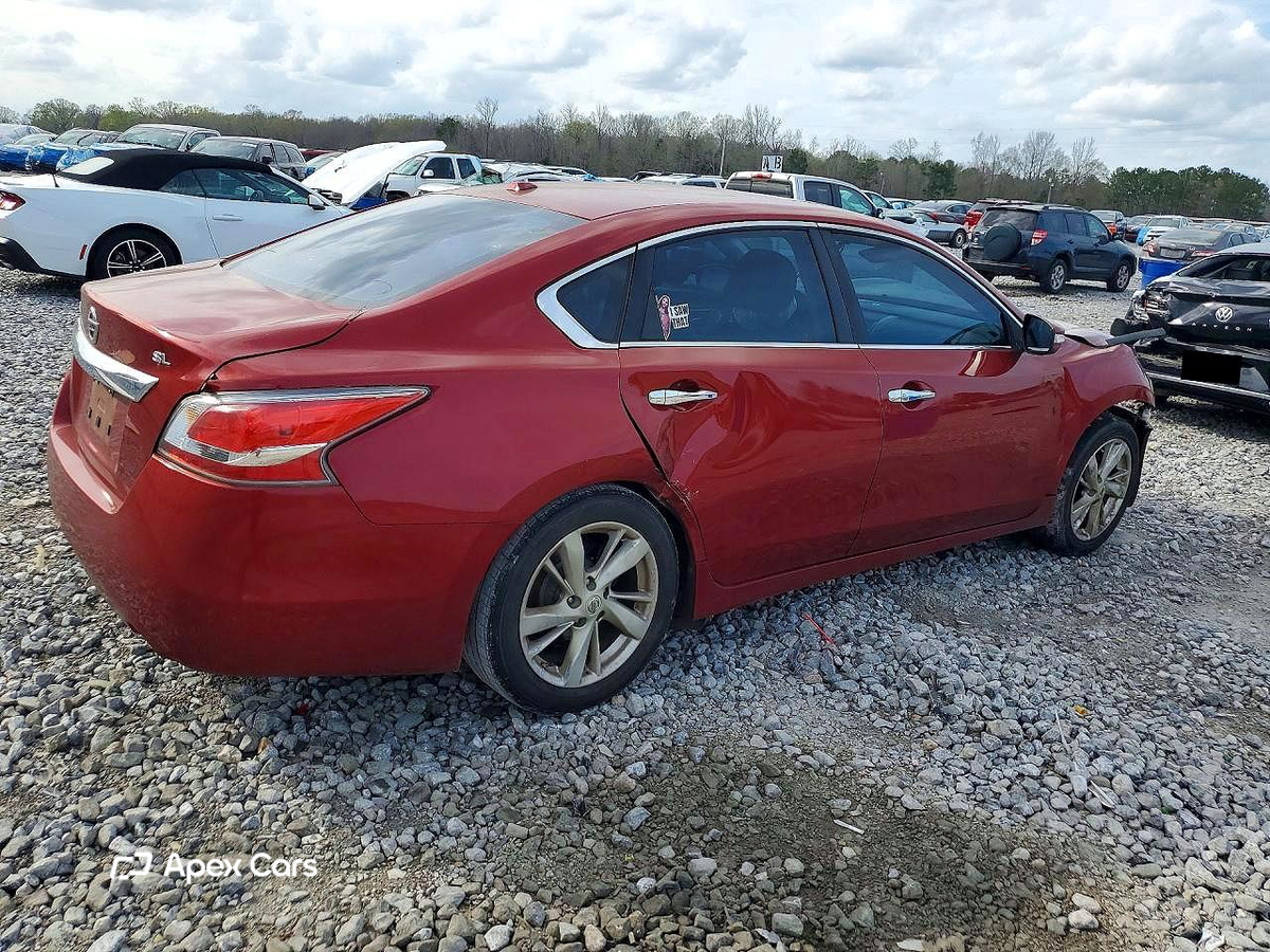 Nissan Altima 2015
