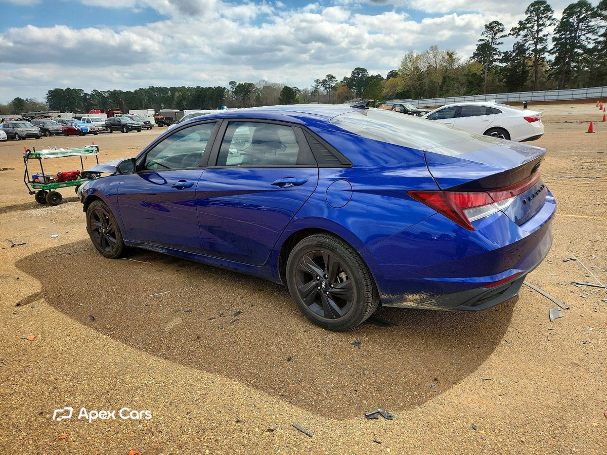 Hyundai Elantra 2023