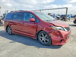 Toyota Sienna 2015