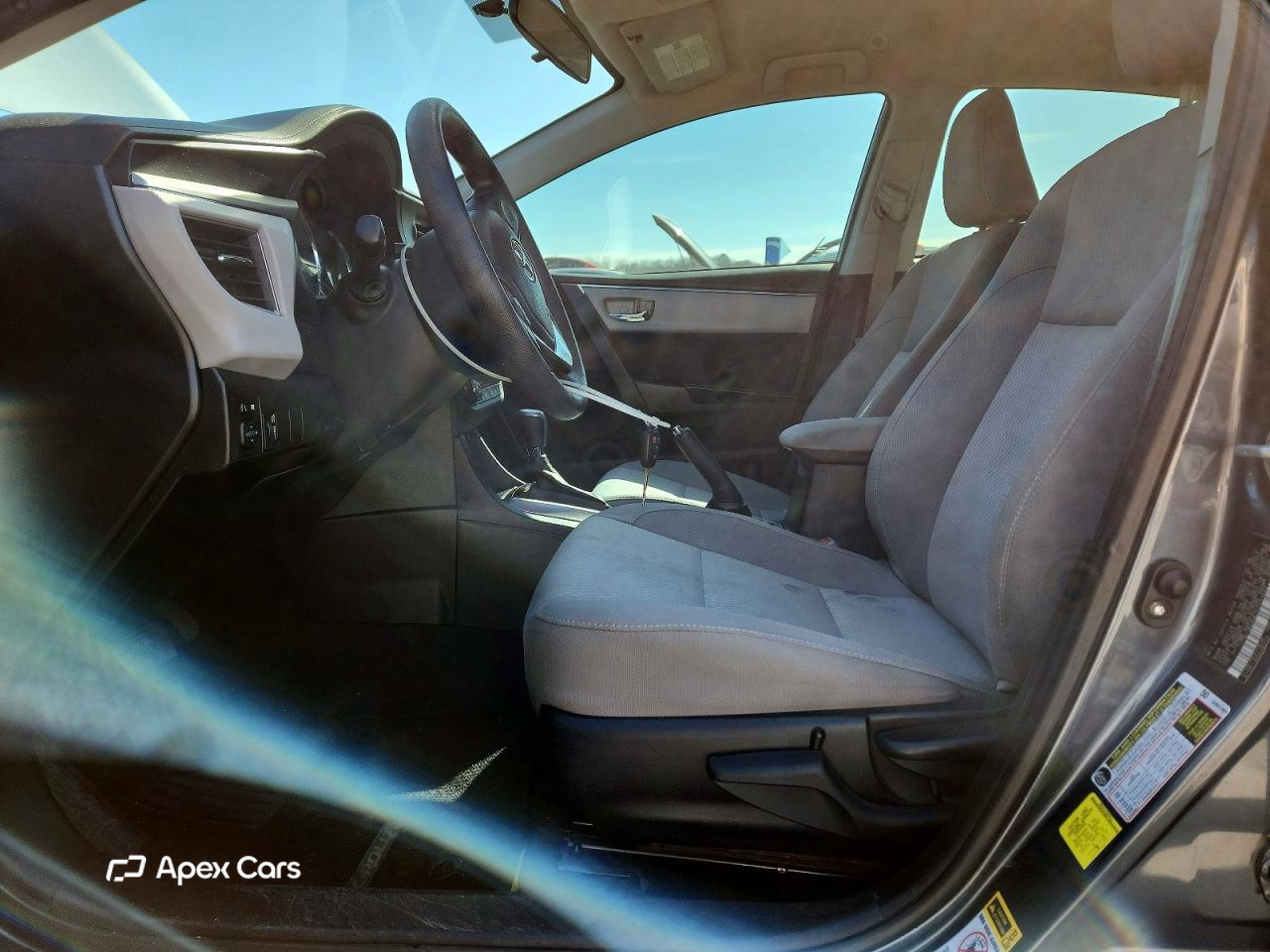 Toyota Corolla 2015