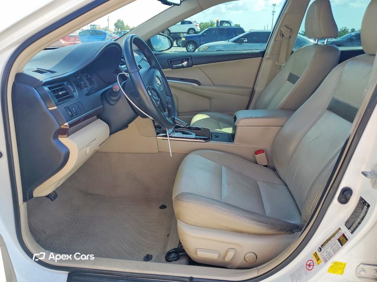 Toyota Camry 2012