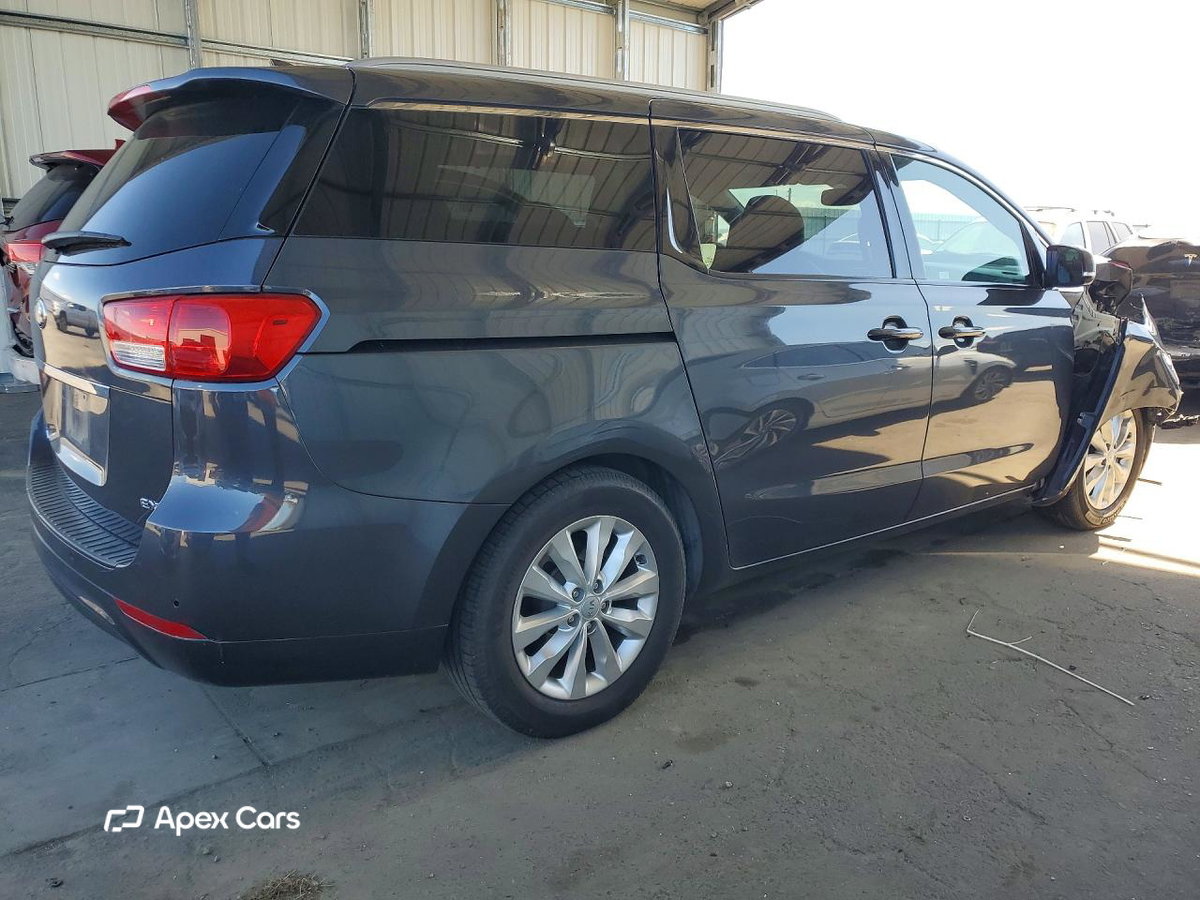 Kia Sedona 2016