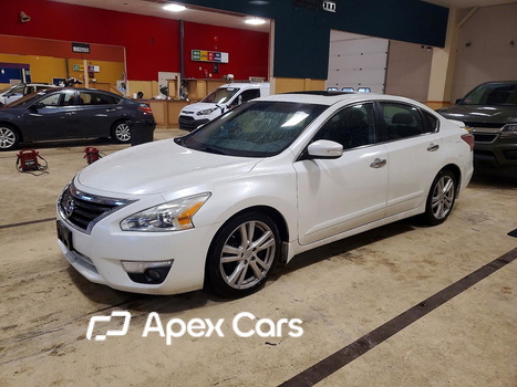 Nissan Altima 2013 - Image 1 of 12