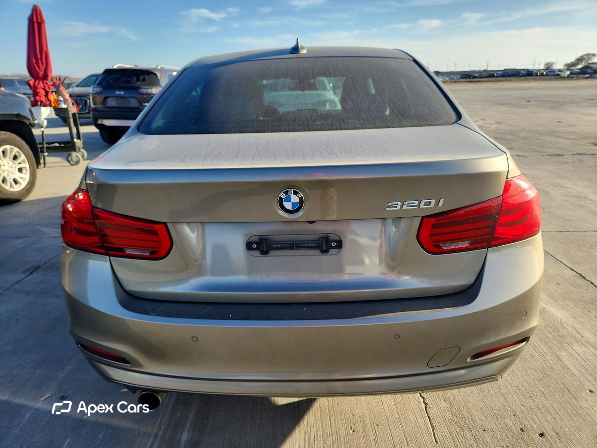 BMW Series 3 2017