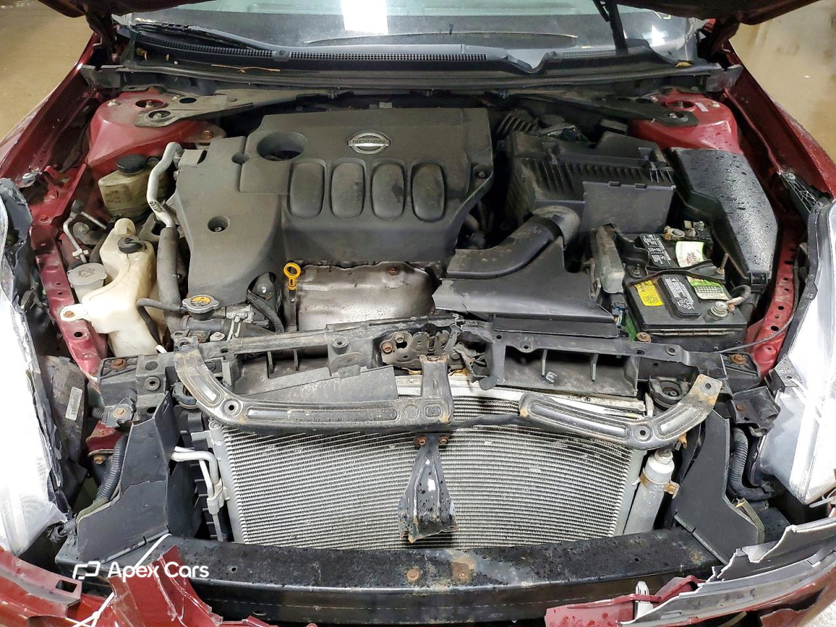 Nissan Altima 2011