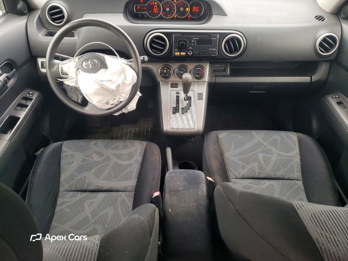 Scion xB 2012