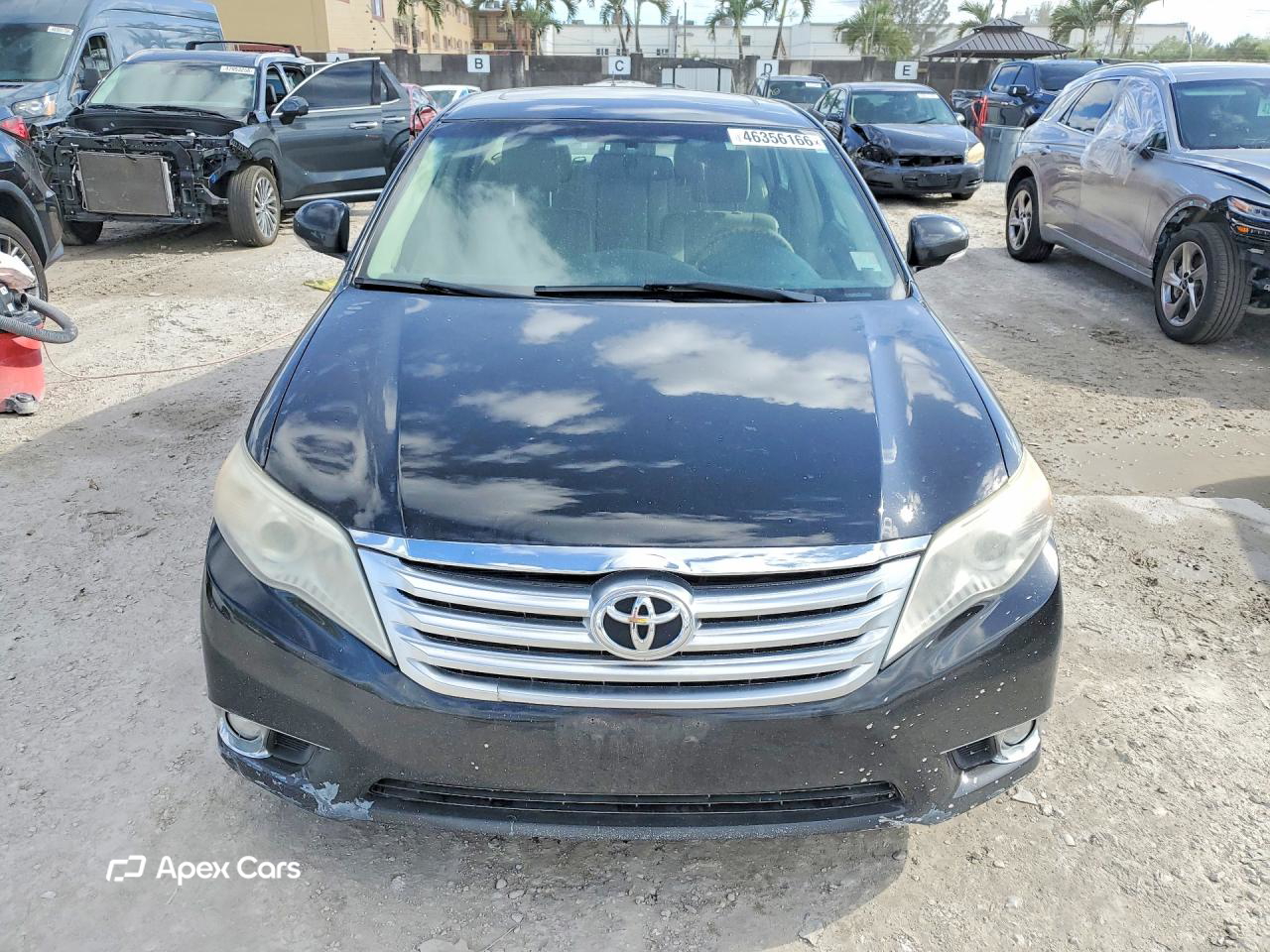 Toyota Avalon 2011