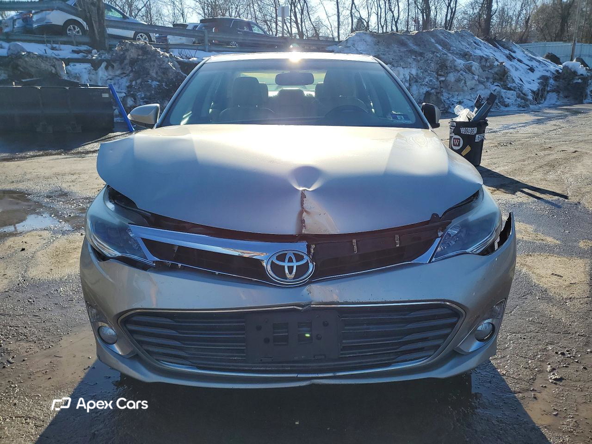 Toyota Avalon 2013