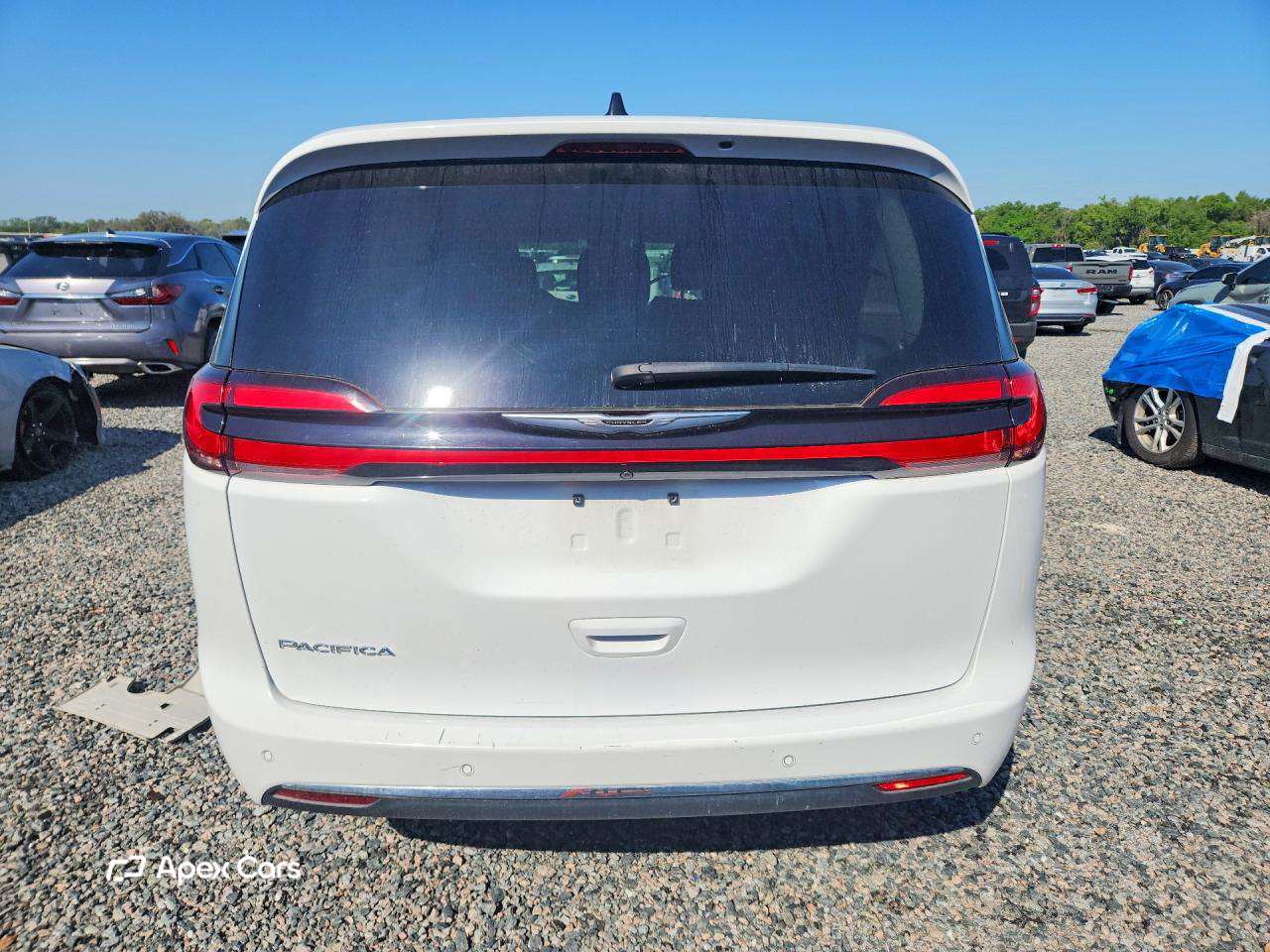 Chrysler Pacifica 2024