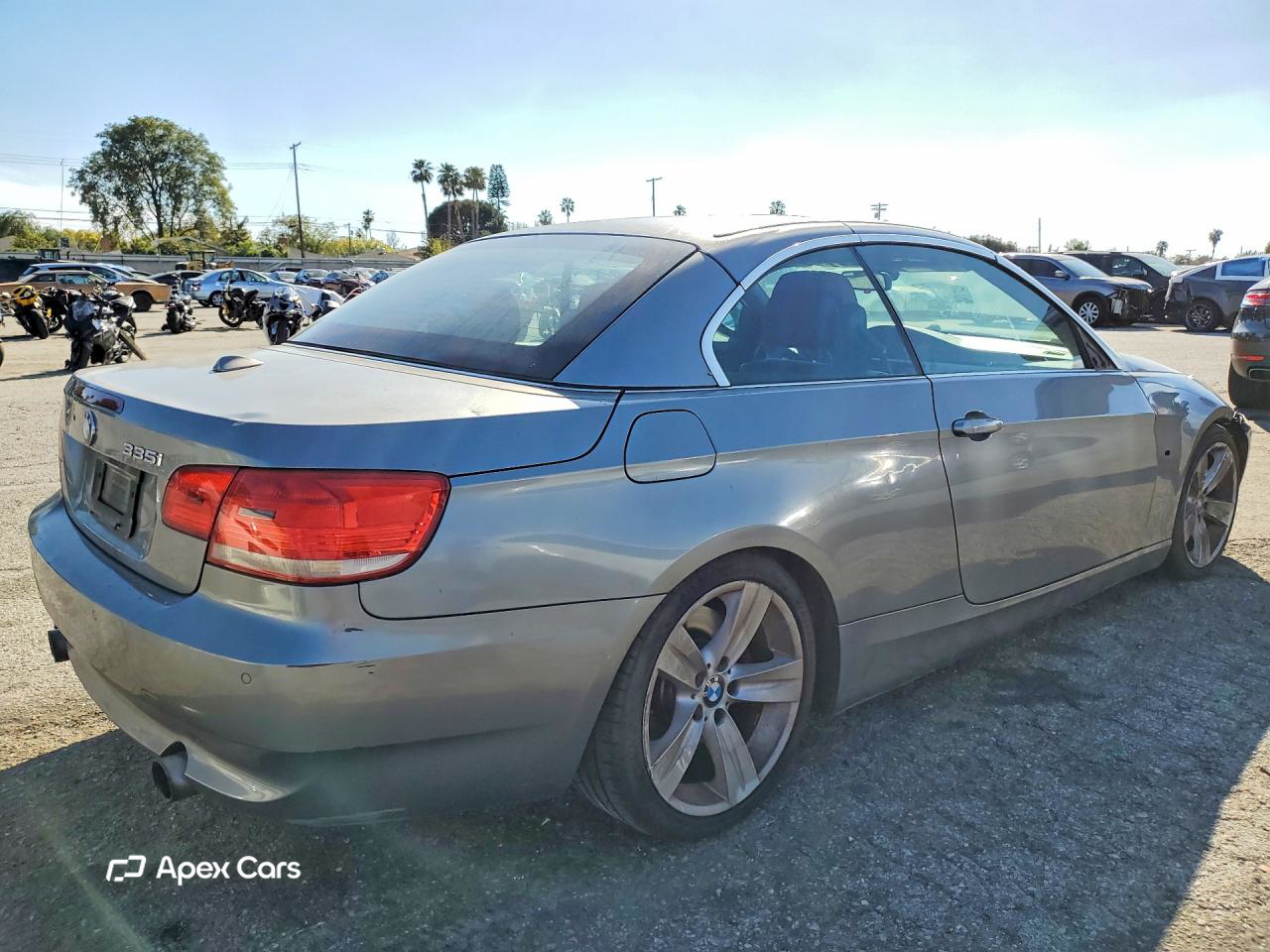 BMW Series 3 2009