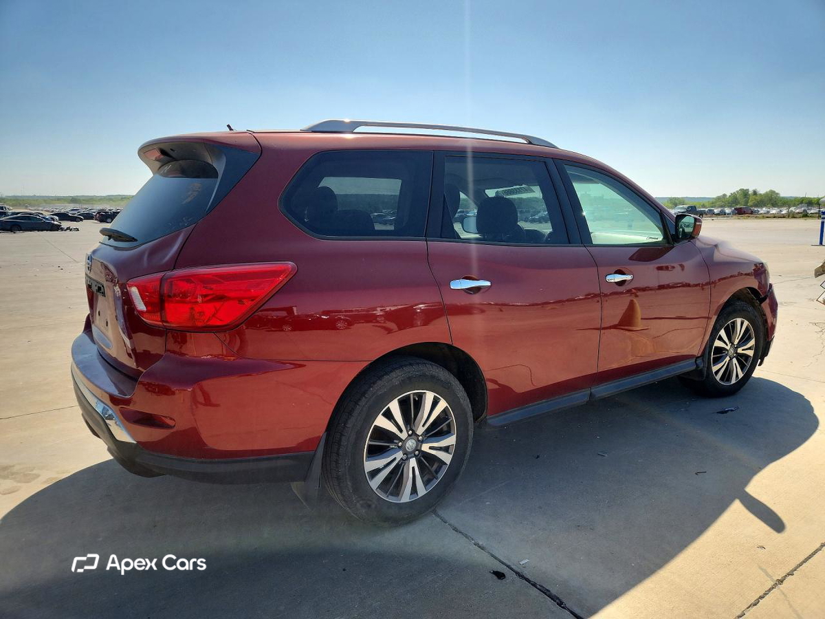 Nissan Pathfinder 2017