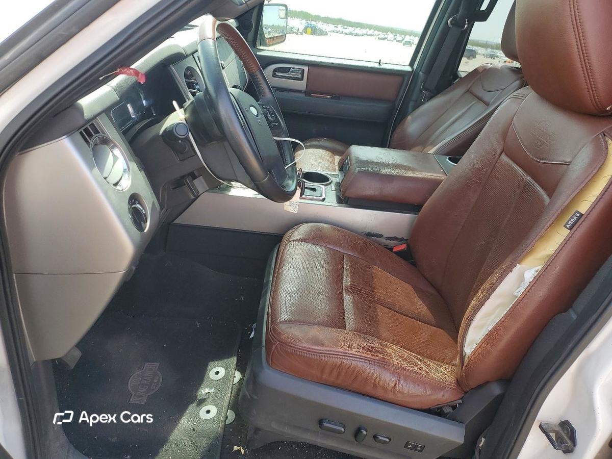 Ford Expedition 2014
